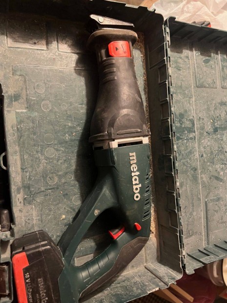 Metabo ASE 18 Ltx Akkus kardfűrész+Tároló doboz+ 1 akku