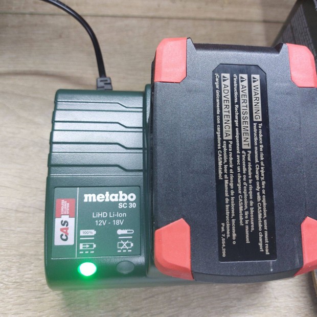 Metabo SC30 Akkutlt & 18v 2ah akku j