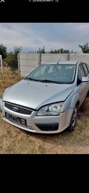 Met�l sz�rke Ford Focus mk2 Ghia alkatr�szei elad�k. 