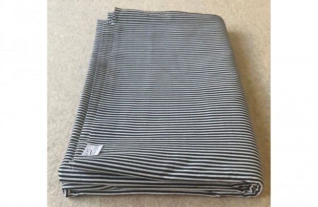 Méteráru textil (karton) fekete, fehér csíkos 1 db