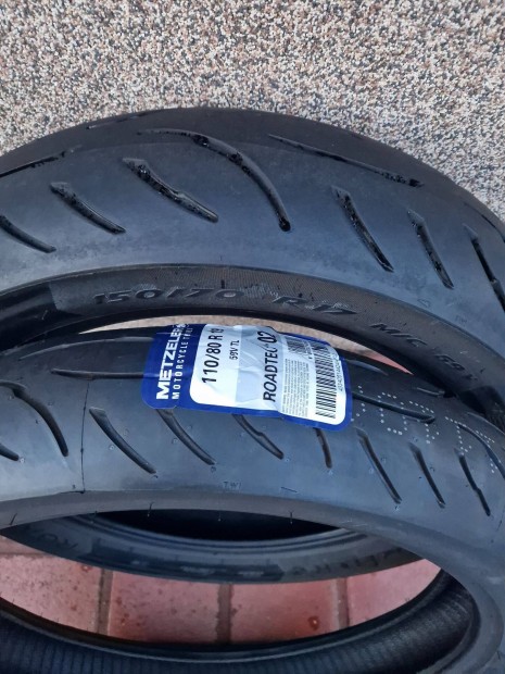 Metzeller Roadtec02 110/80R19, 150/70R17 motorgumi