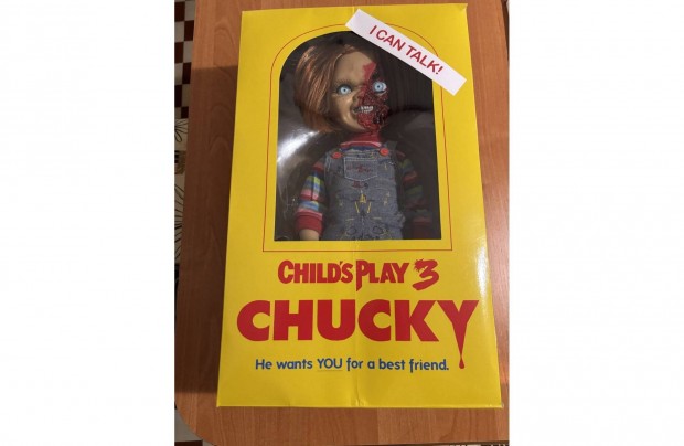 Mezco Good Guys beszélő Chucky figura 38 cm