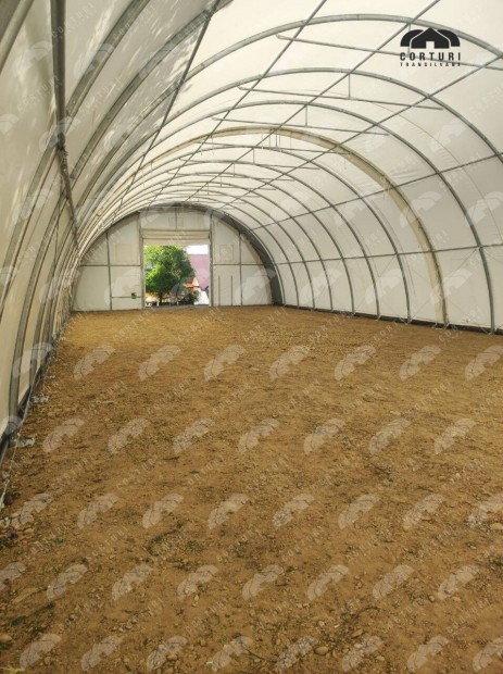 Mez�gazdas�gi s�tor csarnok 12 x 30 cm