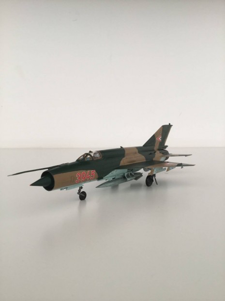 MiG-21 Bis Magyar Lgier 1:72
