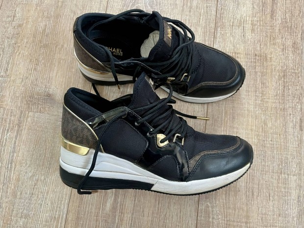 Michael Kors 7M-38 méret, cipő, sneeker, újszerű