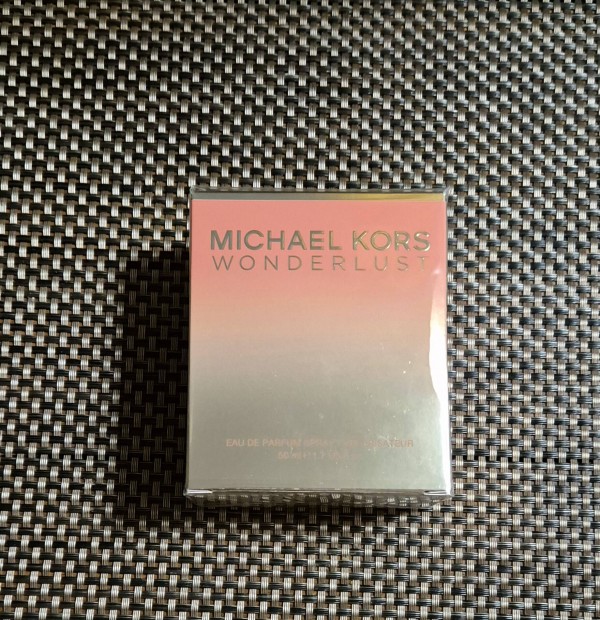 Michael Kors Wonderlust ni parfm.