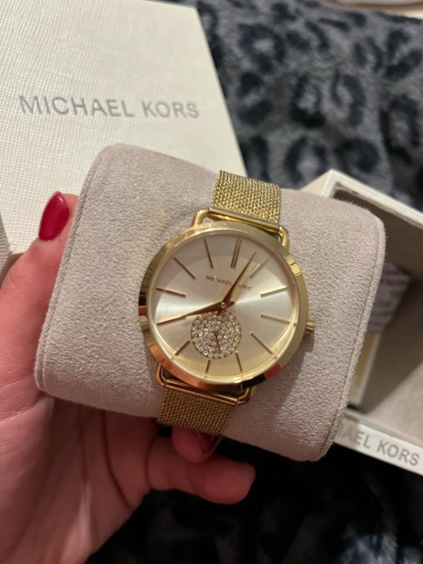 Michael Kors ni karra 