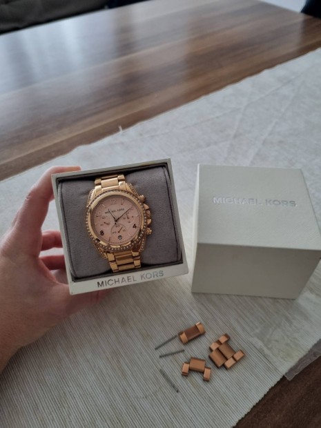 Michael Kors ni ra