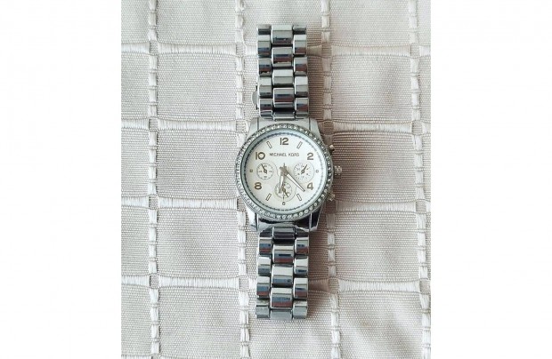 Michael Kors ni ra