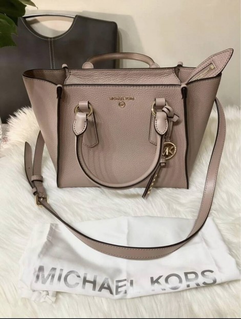 Michael Kors ni tska