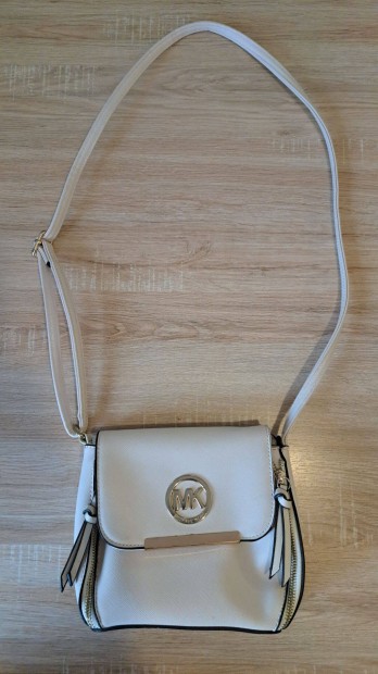 Michael Kors női váll táska újszerű állapotban eladó