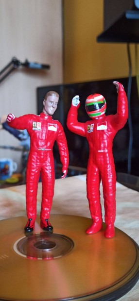 Michael Schumacher, Eddie Irvine 15cm-es figurk 2db