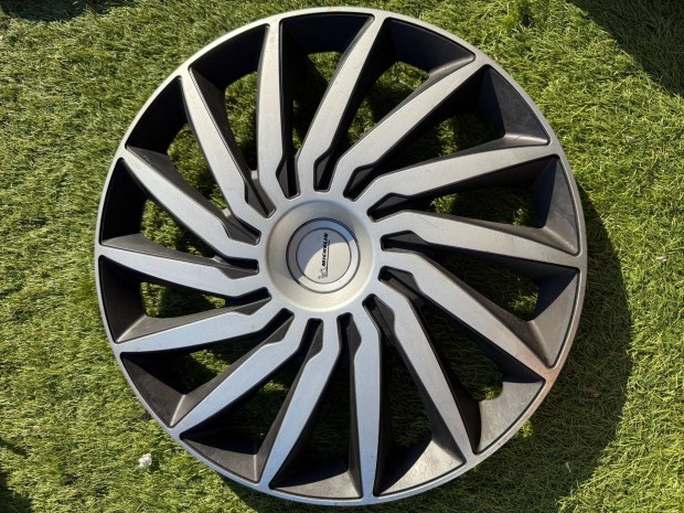 Michelin 16" dsztrcsa elad