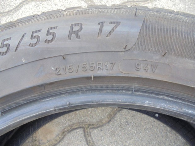 Michelin 17-es 2 db nyári gumi jó állapotban eladó