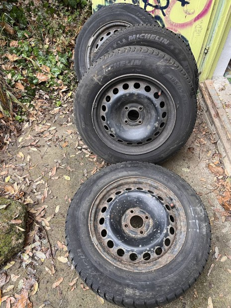 Michelin 185/65/15 tligumi aclfelnin elad