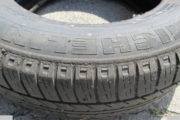 Michelin 185/65 R 14 gumi R14 Classic Radial X