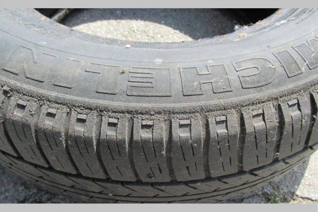 Michelin 185/65 R 14 gumi R14 Classic Radial X