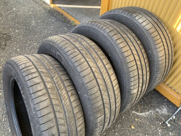 Michelin 205/55 R16 nyri gumi