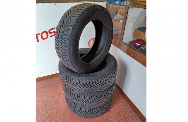 Michelin 205/55 R16 téli gumi garnitúra