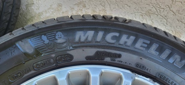 Michelin 215 55 16 nyri