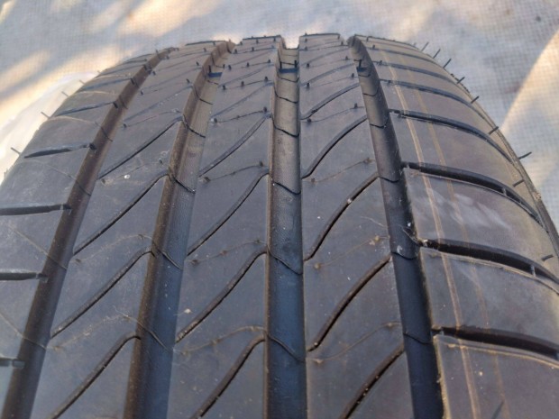 Michelin 215/55 R17 nyári gumi, új nem használt