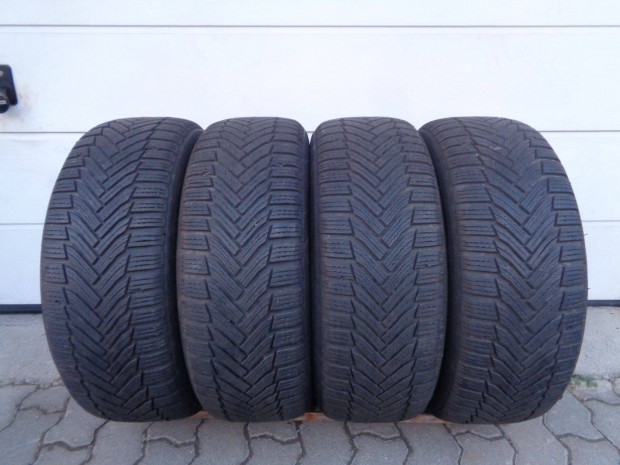 Michelin 215/60R16 tli gumi ers 7mm-es mintval elad