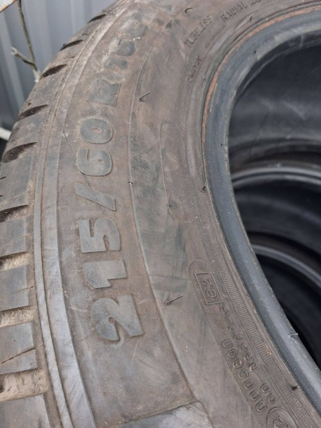 Michelin 215/60/16 C 3 darab
