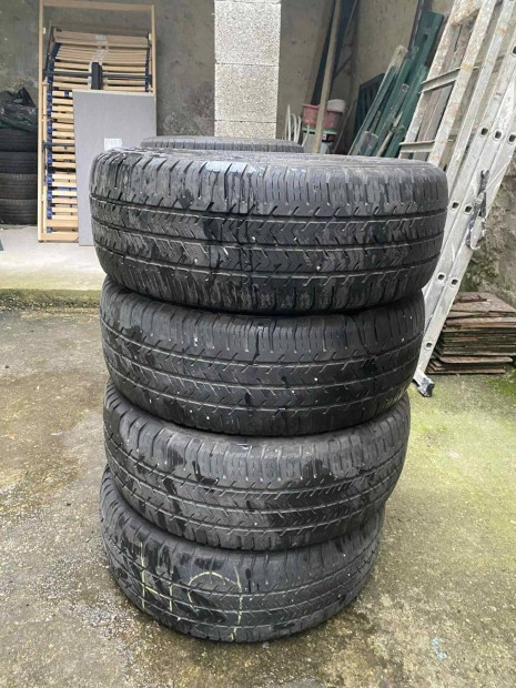 Michelin 215/60/R16C 2518 Ny�ri