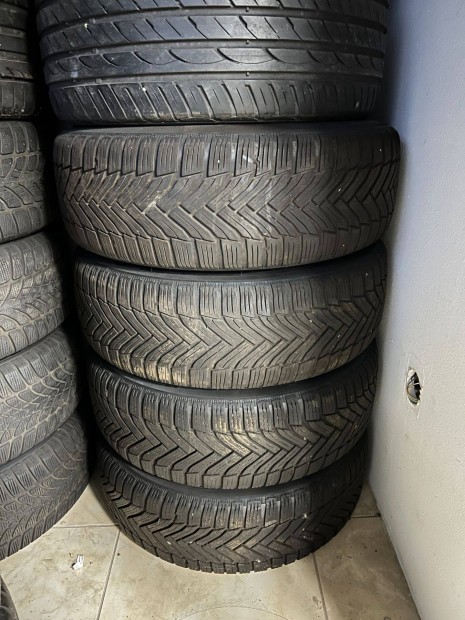 Michelin 215/60r17 215/60 r17 tli gumi