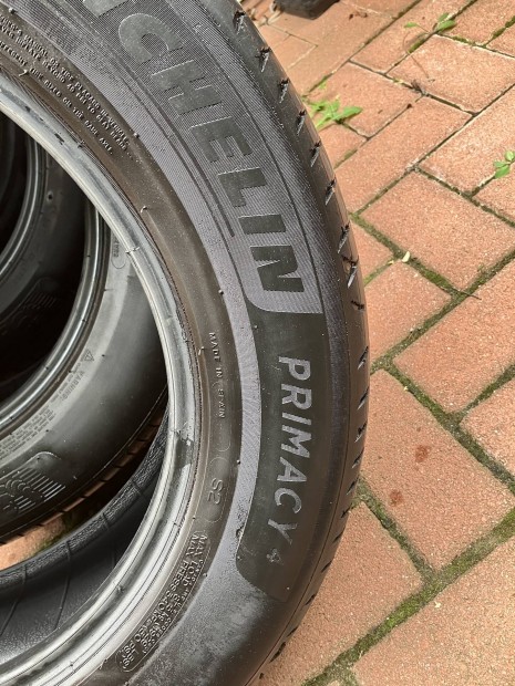 Michelin 215/65R17 ny�ri gumi