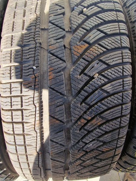 Michelin 225/40R18 PILOT ALPIN4 7mm DOT17 hasznlt gumi HG13356 tli