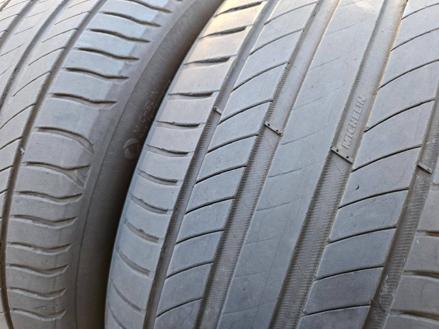 Michelin 225/50R17 Nyri Gumi Pr ~4mm - DOT19 - r/2db