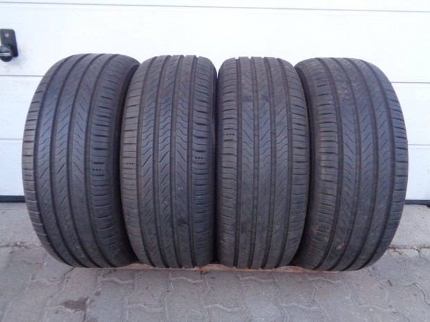 Michelin 225/55R17 ny�ri gumi, p�r ezer km-t futott �jszer�en elad�