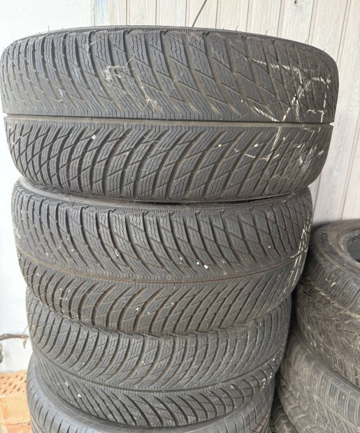 Michelin 235/40 R19 tli 