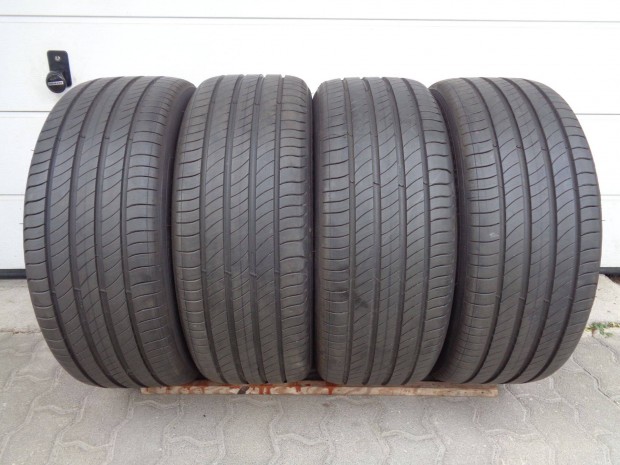 Michelin 235/50R19 j nyri gumi garnitra 2022-es gyrts, elad