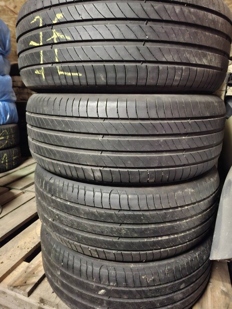 Michelin 235/50 19 ny�ri
