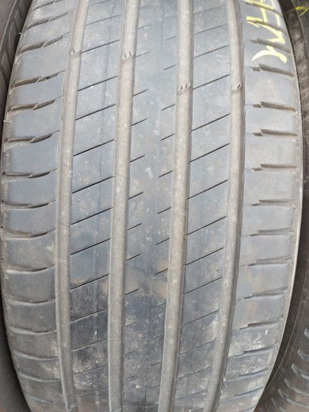 Michelin 235/55R18 LATITUDE SPORT3 5-5.5mm DOT17 használt gumi HG8511