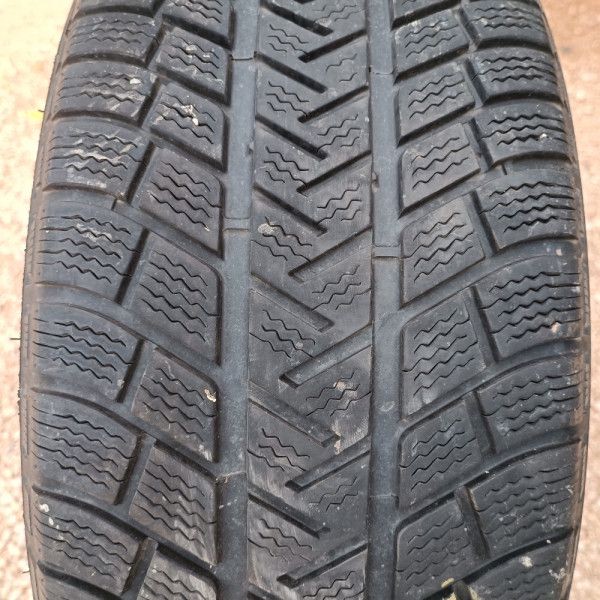 Michelin 235/55R19 LATITUDE ALPIN 5mm DOT13 használt gumi HG8621 tél