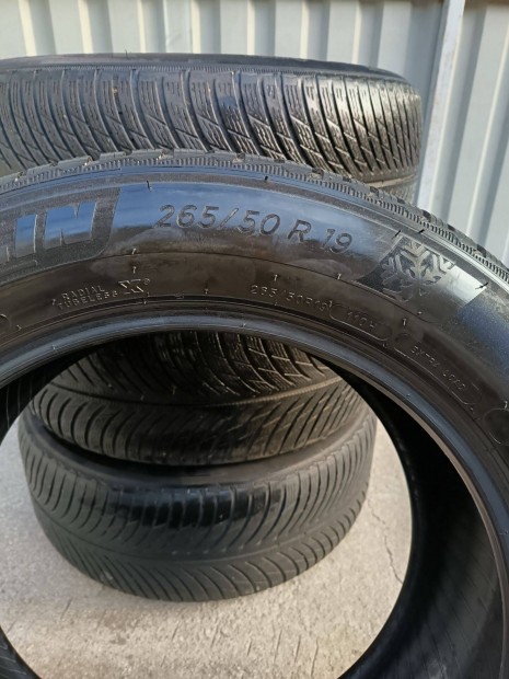 Michelin 265/50 R190 téligumi garnitúra eladó