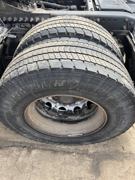 Michelin 315/70 R22,5 gumi felni 