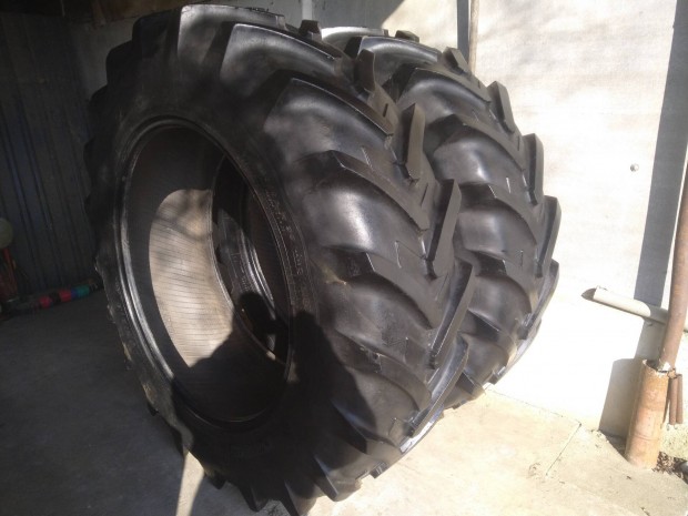 Michelin 420/85R38 gumi