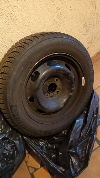 Michelin Aloin tli gumi elad aclfelnin R15 4db