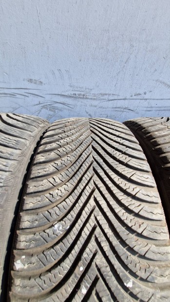 Michelin Alpin5 205/45r17