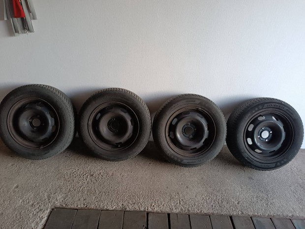 Michelin Alpin5 tlikerkszett 195/65 R15 citroen peugeot ford