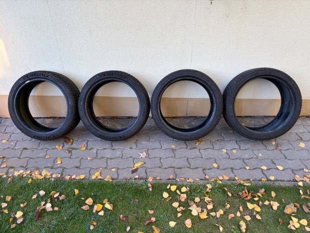 Michelin Alpin 5 225/40 255/35 R19