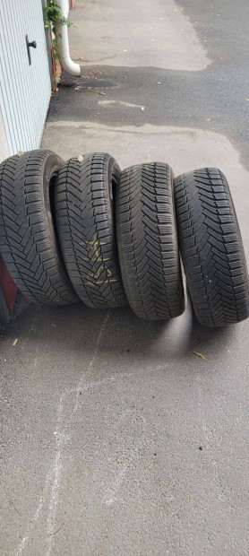 Michelin Alpin 6 tli gumi 205/55 R16 mretben, DOT 3421, 6,5 mm-es