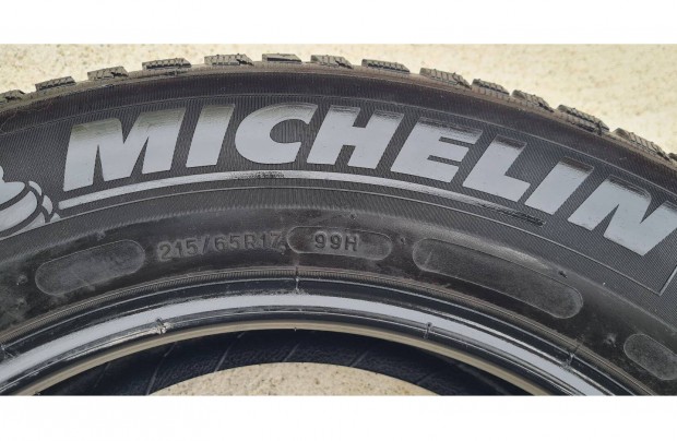 Michelin Alpin tligumi szett 215 / 65 R17 keveset futott