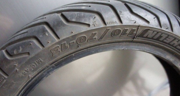 Michelin City Grip 2 110/70 R13 szép állapotban több darab