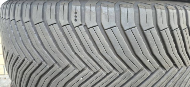 Michelin Crossclimate 2 SUV, 235/50 R19 DOT 0424