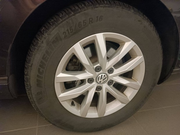 Michelin Crossclimate SUV 215/65R16 - n�gy�vszakos, 4 db